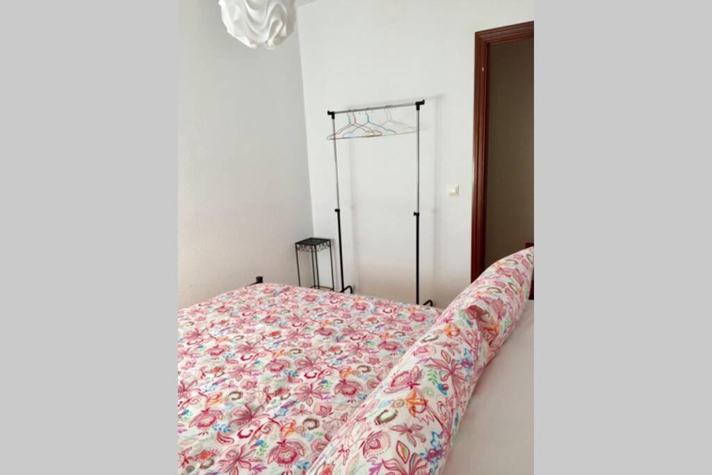Apartamento Toril-Casco Historico Cordova Esterno foto